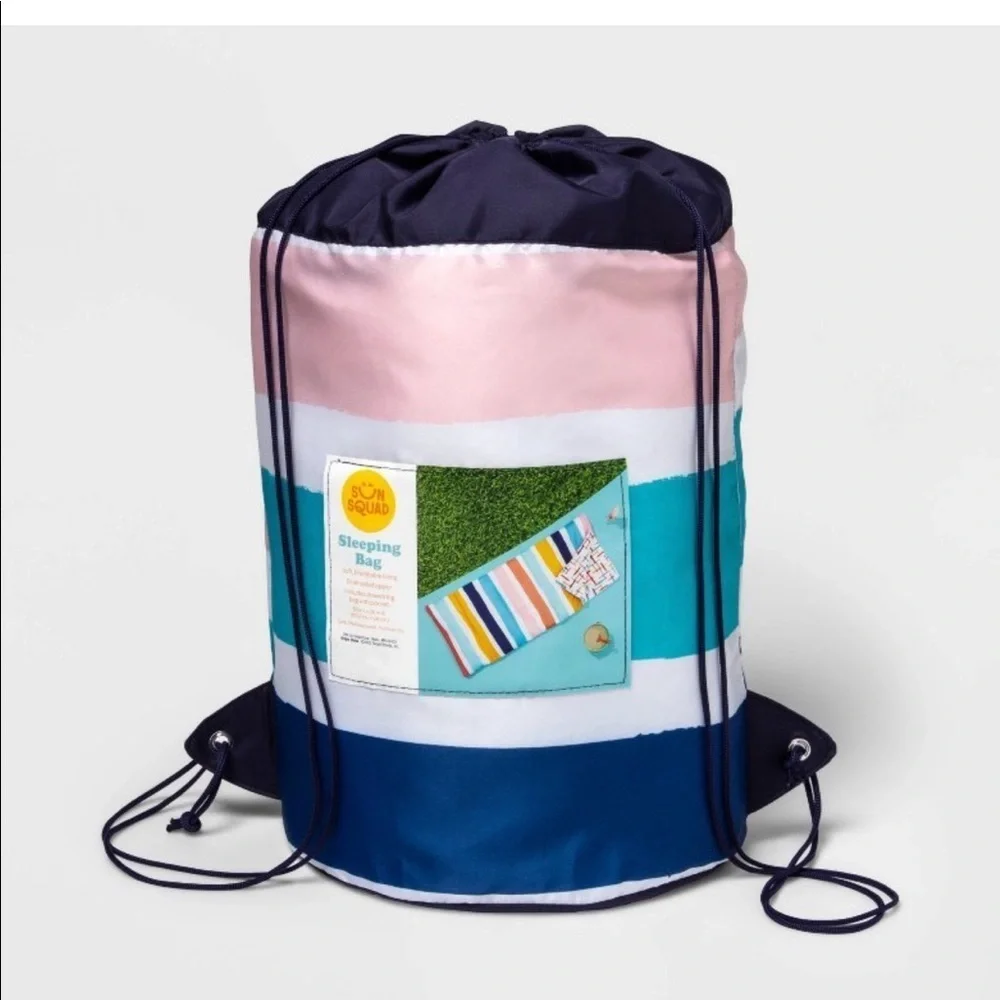 NWT sun squad kids printed sleeping bag w/carrying bag pastel colored